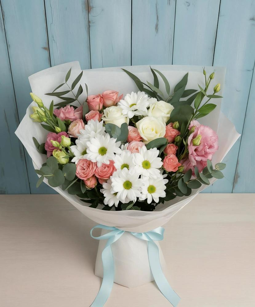Букет цветов из: Розы, Лизиантусы и Хризантемы в Яр Удмуртия