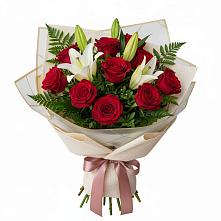 Букет цветов из:  Лилии и Розы в Яр Удмуртия