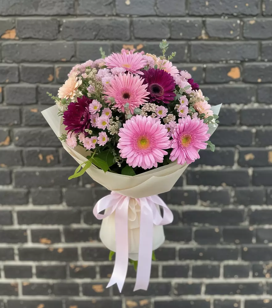 Букет цветов из: Герберы и Хризантемы в Яр Удмуртия