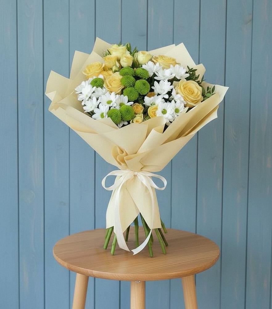 Букет цветов из: Хризантемы и Розы в Яр Удмуртия