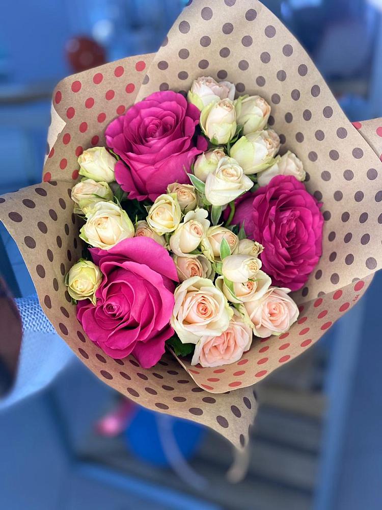 Букет цветов из: Розы в Яр Удмуртия