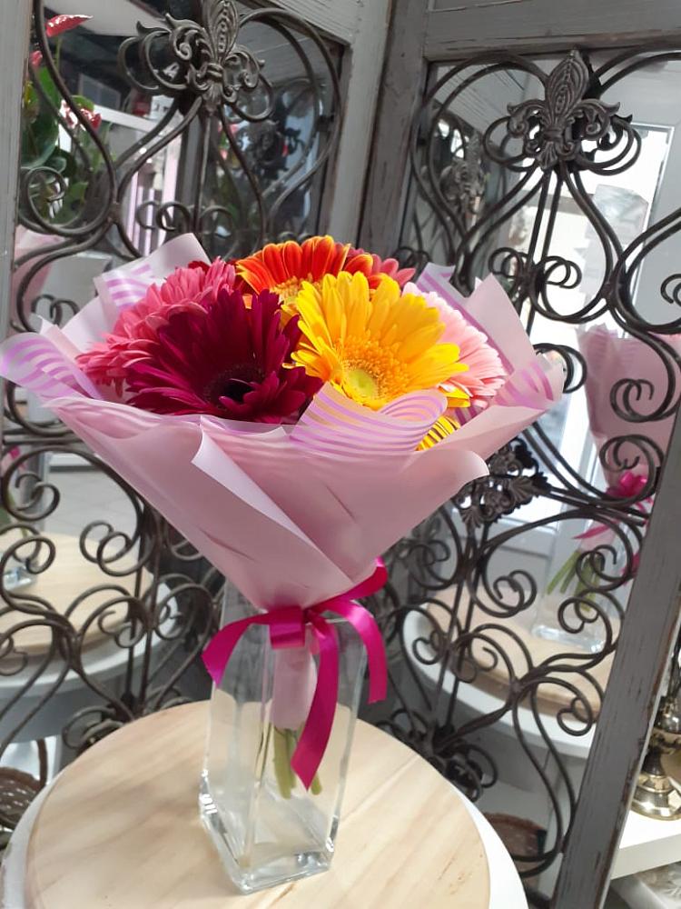 Букет цветов из: Герберы в Яр Удмуртия