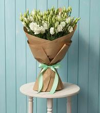 Букет цветов из:  Лизиантусы в Яр Удмуртия