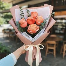 Букет цветов из:  Розы в Яр Удмуртия