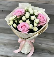Букет цветов из:  Розы в Яр Удмуртия