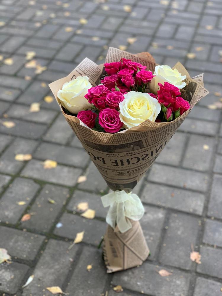 Букет цветов из: Розы в Яр Удмуртия