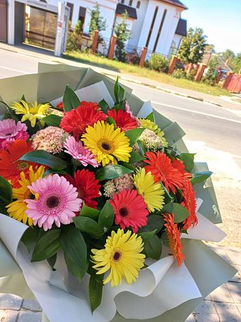 Букет цветов из: Герберы в Яр Удмуртия