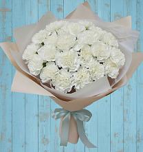 Букет цветов из:  Гвоздики в Яр Удмуртия