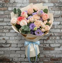 Букет цветов из:  Розы, Лизиантусы и Гвоздики #REPLACE_PRED# Яр Удмуртия