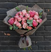 Букет цветов из:  Розы в Яр Удмуртия