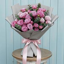 Букет цветов из:  Розы в Яр Удмуртия